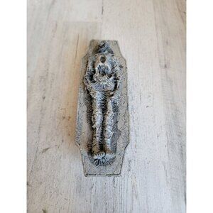 McFarlane Toys alien verse predator mummy Halloween‎ prop decor vintage